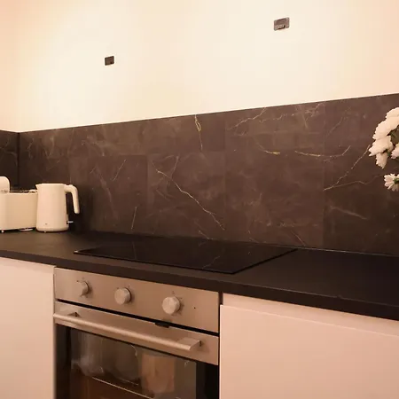 At Viktualienmarkt - Marienplatz Apartment